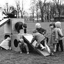 Ver más ideas sobre niños jugando, juguetes, niños. Jugar En Las Calles Termometro De La Prosperidad Unicef
