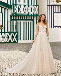 Ehering eismatt ehering schmal eheringe weißgold ehering schlicht. Brautkleid A Linie Sposia Dein Brautsalon In