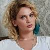 Farah zeynep abdullah'ın saç rengi genel olarak altın sarısı diyebiliriz. Https Encrypted Tbn0 Gstatic Com Images Q Tbn And9gcqntte7lvn9ergpf08qbsoulduimu5hjt1fmswhvwlu6ydgisfd Usqp Cau