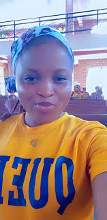 What would you do if you saw your baby daddy arguing with 10 people?