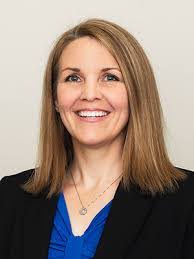 Hillary Bates's Instagram, Twitter & Facebook