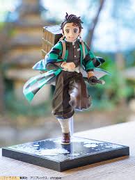 Seeking the strongest combat art, he devoted himself to research every magic and combat arts in existence. ä¸€ç•ªãã˜ é¬¼æ»…ã®åˆƒ è‚† æœ¬æ—¥2 6ã«ãƒ­ãƒ¼ã‚½ãƒ³ãªã©ã§ç™ºå£² ç‚­æ²»éƒŽã‚„ç¦°è±†å­ ç…‰ç„ãªã©äººæ°—ã‚­ãƒ£ãƒ©ã‚¯ã‚¿ãƒ¼7äººãŒãƒ•ã‚£ã‚®ãƒ¥ã‚¢ã« ãƒ•ã‚¡ãƒŸé€š Com