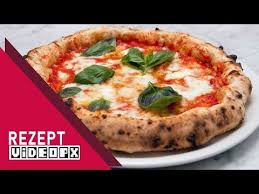 Pizza Napoletana Selber Machen Mit Pizzastein In Backofen Videopx Rezept Youtube In 2020 Food Pizza Margherita Pizza
