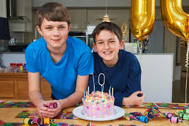 This is an announcement that we will be creating more. Remember The Kids From The Charlie Bit My Finger Viral Video Here S What They Look Like Now