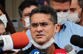 Nenhum dos indivíduos citados trabalha. David Almeida Do Avante E Eleito Prefeito De Manaus Amazonas G1