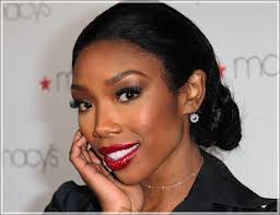 Brandy Sticks Up for Ray J in New Interview