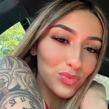 Priscilla Heller's Instagram, Twitter & Facebook