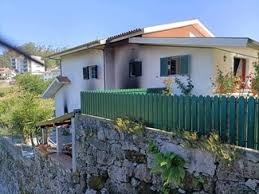 The population in 2011 was 16,733, in an area of 115.01 km². Morre Homem Que Sofreu Ferimentos Graves Em Incendio Habitacional Em Castelo De Paiva Portugal Correio Da Manha