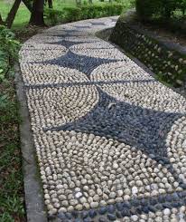 Kreative Mosaikgarten Fur Alle Stile Neueste Dekor Uppiger Garten Garten Landschaftsbau Kieselmosaik