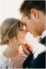 Savannah And Brady Bridals At The Saltair Bridal Pictures Wedding Couple Poses Utah Wedding Photography