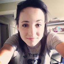 Marie Perillo (@marieeeee27)