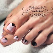 Cool Nail Toe Designs With Geometric Prints Picture 2 Pedicure Nail Art Trendy Nails Toe Nail Designs