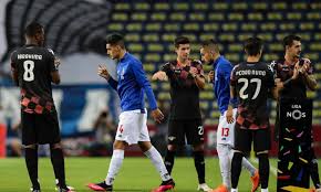 Home football portugal primeira liga moreirense vs porto. Video Moreirense Fez Guarda De Honra Ao Campeao Fc Porto Maisfutebol