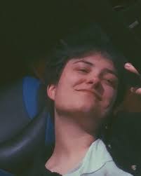 Jade Connell's Instagram, Twitter & Facebook