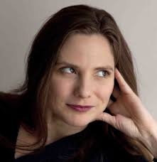 📸 Elena Odessa Ray