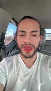 Celebración de aniversario con una serenata especial el 11 de enero