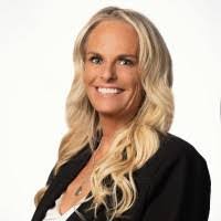 Colleen Horton's Instagram, Twitter & Facebook