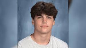 Chris Bausch's Instagram, Twitter & Facebook