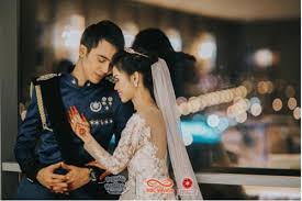 Pemilik nama sebenar dayang nabellah awang astillah itu bagaimanapun tidak mahu mempedulikan sejarah lampau, waima apa pun yang telah dilakukan oleh suaminya sebelum ini. 5 Gambar Kahwin Aliff Aziz Bella Astillah