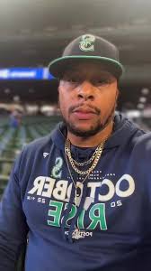 Sean Lightfoot (@lightfootsrt) • Instagram photos and videos