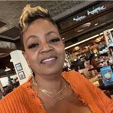 Carl Epstein's Instagram, Twitter & Facebook