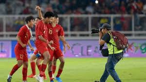 Laga timnas indonesia vs afghanistan merupakan rangkaian persiapan skuad garuda jelang tampil di tiga laga kualifikasi piala dunia 2022. Jadwal Timnas U16 Indonesia Vs Uea 21 Oktober 2020 Jam Berapa Tirto Id