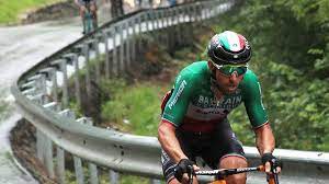 The bahrain victorious team in brest before stage one of this year's tour de france. B Ydq Ct5r Vzm