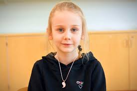 Trendigt att lära sig finska i Ekenäs trots att det är svårt: ”Jag glömmer  jättelätt och så är jag inte van”