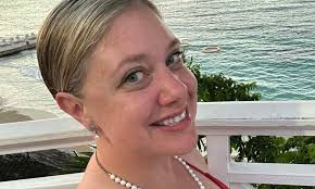 Rising Stars: Meet Rayna Moore