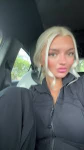 Kayla Hancock's Instagram, Twitter & Facebook