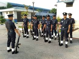 Bagaimanapun, mereka yang mahu pulang tersebut hendaklah membuat permohonan secara atas talian atau ke balai polis berhampiran bermula 25. Balai Polis Kg Baru Subang Photos Facebook