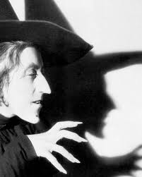 The Craft, released in 1996, is a favorite witch movie of mine! It follows  Sarah, who has just moved to a new school, as she becomes friends with a  group of outcast