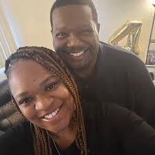 Lawrence Moe Dampeer profilis