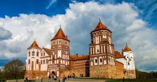 The demographics of belarus is about the demographic features of the population of belarus, including population growth, population density, ethnicity, education level, health, economic status, religious affiliations, and other aspects of the population. Bialorus Ciekawostki Porady Ceny Pogoda Poznaj Nieznane