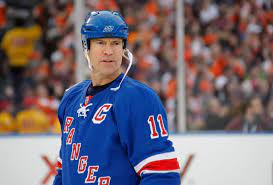 Alex ovechkin's spectacular game 1 performance inspired his coach to make a lofty comparison to rangers legend mark messier. Rangers Roundup Mark Messier S New Book Kravtsov Debut Watch And More Forever Blueshirts A Site For New York Rangers Fanatics
