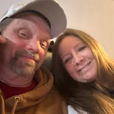 What's in Graul's supermarkets guacamole?