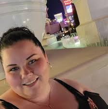 Stopped by our on-campus Hunter House Hamburgers yet? 🍔 Birmingham's  finest is now right outside our South Building next to the bridge entrance.  #beyouhere