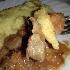 Facute la cuptor, nefiind prajite pot fi mancate si de catre copii mai mici. Tocanita Cu Pipote Si Inimi De Pui