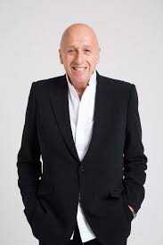 Výbuch munice má dvě vyšetřovací verze: Meet Allan Zeman Mr Lan Kwai Fong Thatsmags Com