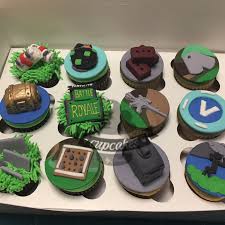Personalized Simple Birthday Cake For Boyfriend Cupcakes By Jenn Custom Cakes Fondant Cake Birthday Cake Boy Birthday Cake Birthday Cupcakes Birthday Cake Kids
