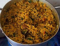 Let the rice gently simmer for 18 to 20 minutes. How To Cook Palm Oil Jollof Rice Native Concoction Mtn Rice Recipe Jotscroll