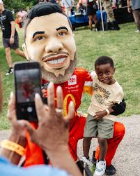 Bubba's Block Party Chicago 👊🏾 Man what a turn out last night! So humbled  to play a role in welcoming new faces to this sport with events like these.  We've come a