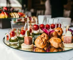 Aperitivo trento elenco bar per il tuo aperitivo a trento con i migliori locali apericena bar aperitivo trento con colazioni, pranzi, aperitivi trento con i tuoi bar, locali, bartender trento, cocktail, buffet, colazioni, lounge bar, per il tuo apertivo a trento e tutto quello che ti serve per le tue serate divertenti. Come Organizzare Un Apericena Mamma Felice