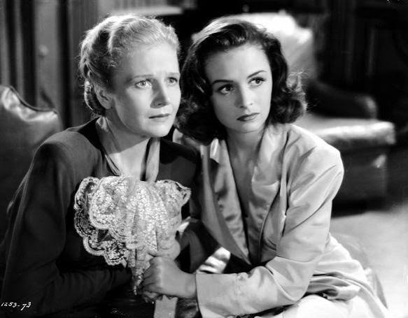 Eyes in the Night (1942)