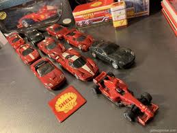 Shell malaysia ferrari collection 2019. Harga Kereta Ferrari Di Stesyen Shell Seluruh Malaysia Naik Lebih Dua Kali Ganda Gohed Gostan