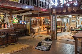 Inside The Best Man Caves From Around Australia Daily Mail Online