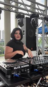 Dj laura 🔥🔥