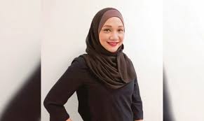 Pasangan ini telahpun dikurniakan seorang puteri yang bernama aleya dan dua orang putera yang bernama iman dan yusuf yang. Sspn I Plus Beri Kelebihan Kepada Pendeposit