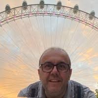 1400+ perfiles de «Marc»