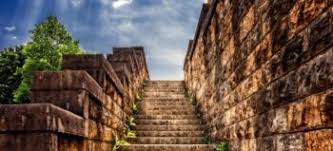 Mensch mit rollstuhl treppe runtertragen. Treppen Steigen Im Rollstuhl Mit Hilfsmitteln Und Ohne Der Querschnitt De